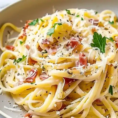 Easy Pasta Carbonara: A Simple and Delicious Classic